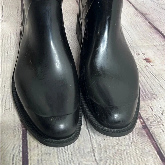 Burberry Crosshill Tall Rain Boots – House Check Plaid - Picture 2 of 16